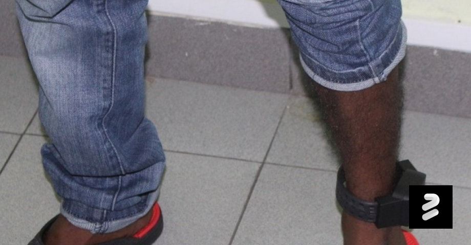 "ވާނުވާ" ބަންދުގައި ތިބި ދެ މީހަކު ޓެގު އަޅުވާފައި ދޫކޮށްލައިފި